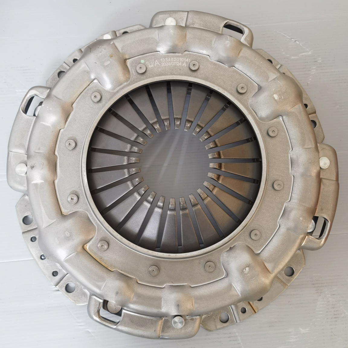 dongfeng Captain Clutch Pressure Plate(concentric hole)