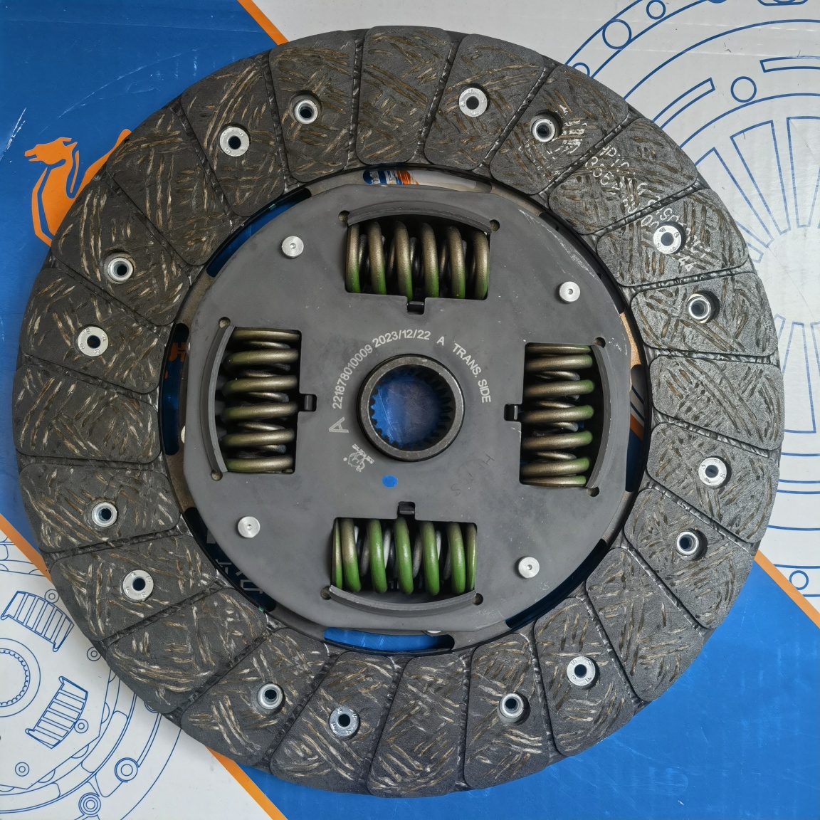 Isuzu 100P Clutch Disc(B8080) 